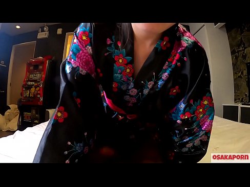 ❤️ Vajza e re cosplay pëlqen seksin deri në orgazmë me një shiringë në një kalorës dhe një blowjob. Vajzë aziatike me pidhi leshtore dhe cica të bukura me kostum tradicional japonez në video amatore që tregon masturbim me lodra qij. Sakura 3 OSAKAPORN. ☑ Vetëm porno tek ne sq.elitemangas.top ️❤